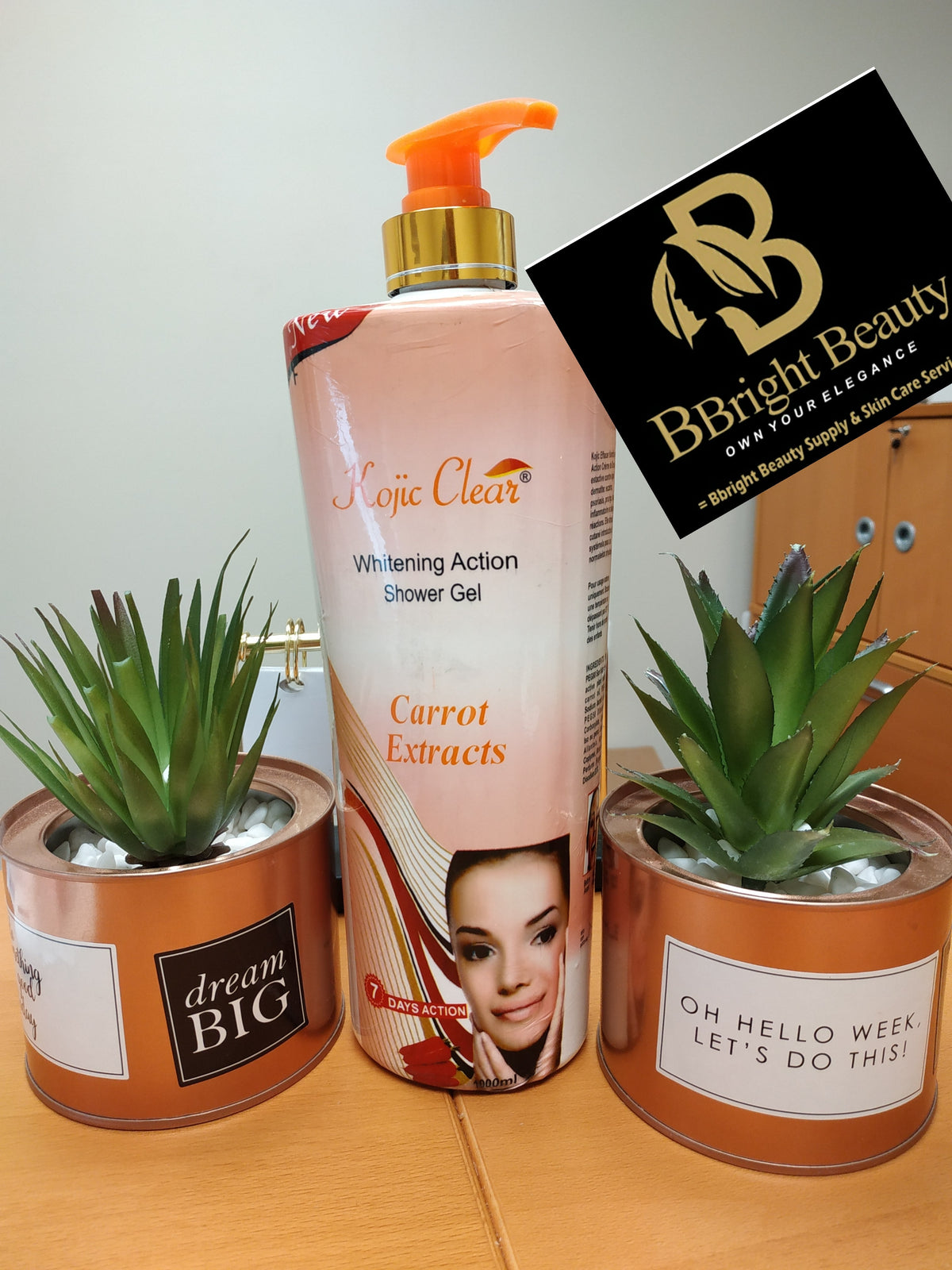 Kojic Clear Brightening Action Shower Gel Carrot Extracts 1000ml