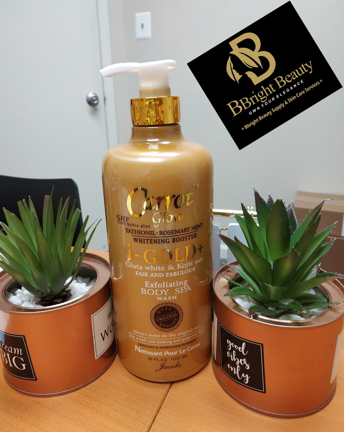 Carrot Glow Brightening Booster Exfoliating Body Spa 1000ml