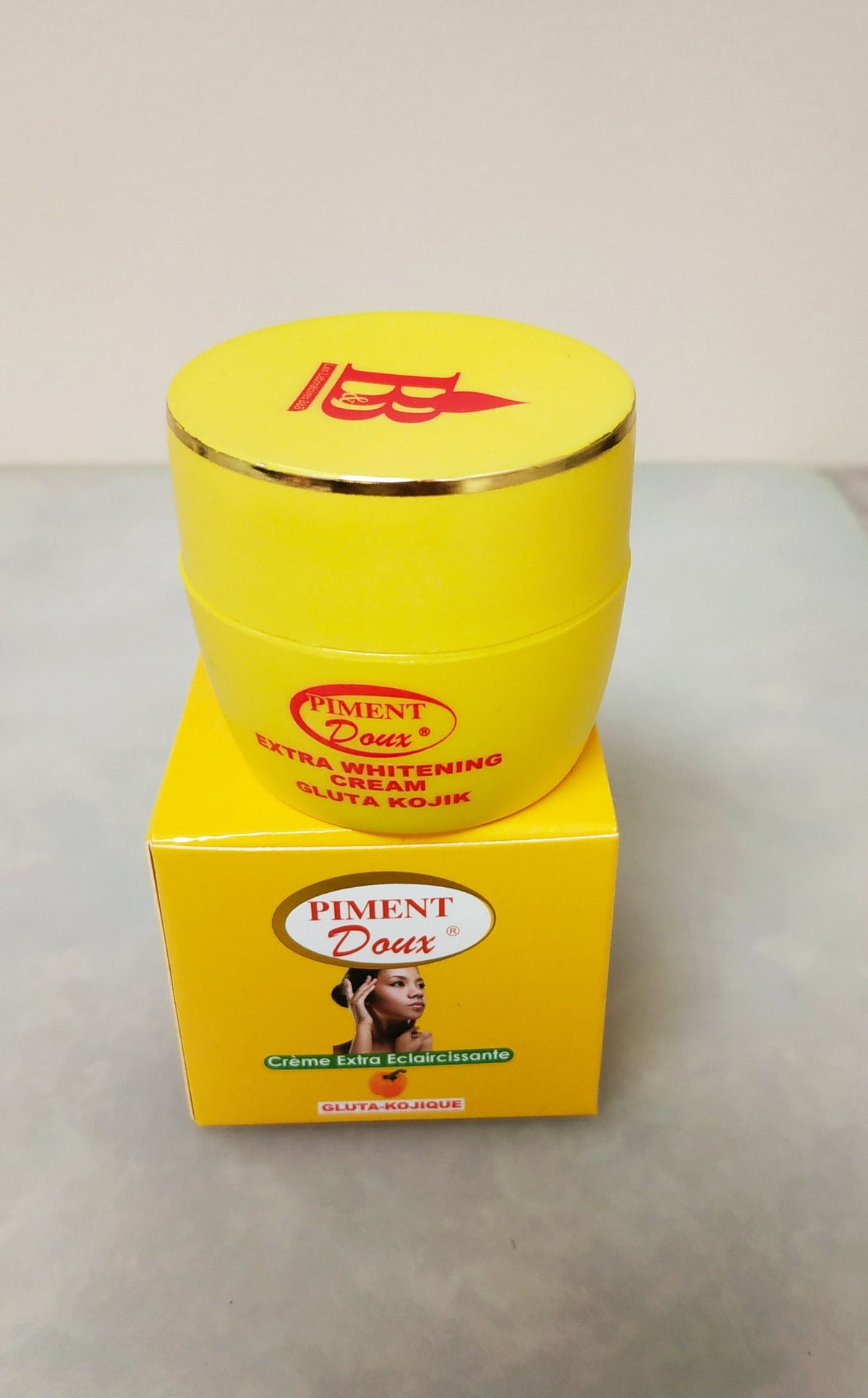 Piment doux extra brightening cream gluta kojic face cream