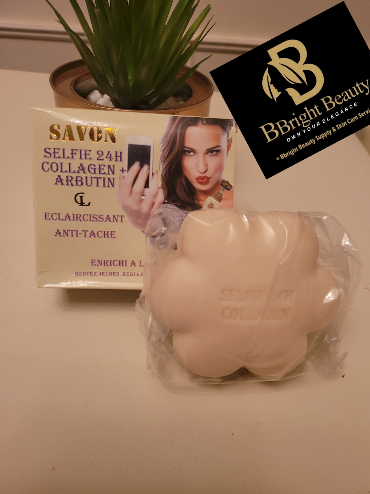 Lait Selfie 24H SnapChat Arbutin +Collagen Anti Tache Soap
